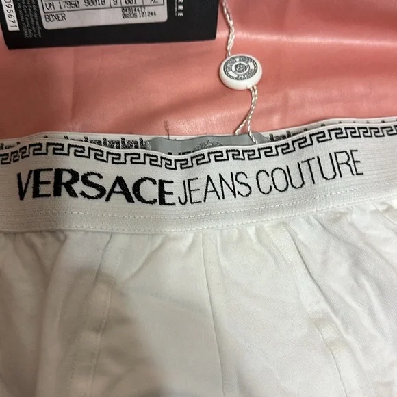 ⚪️⚫️men's NWT Versace Jeans couture boxers size XL Boxers